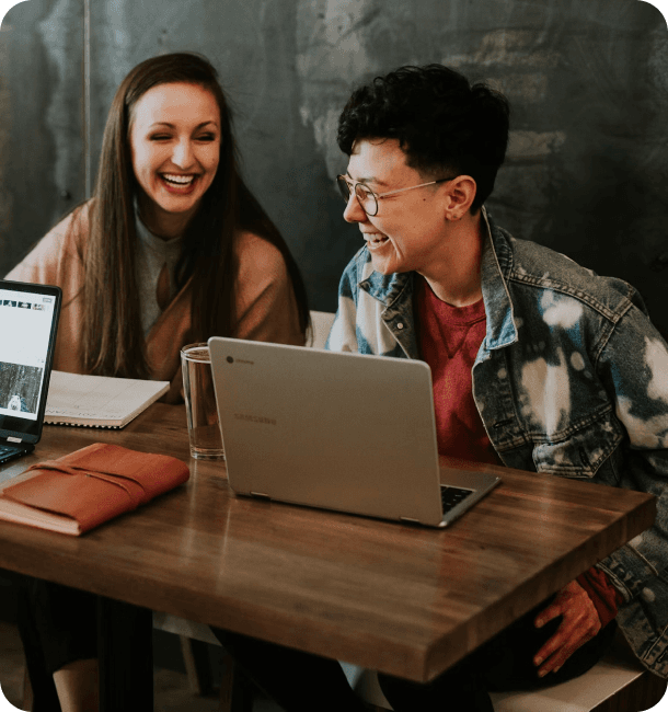 Happy traders using Forext platform